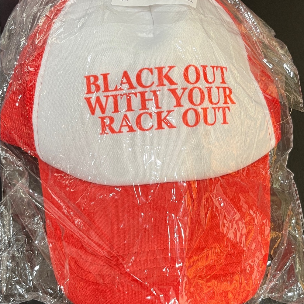 BLACK OUT WITH YOUR RACK OUT print Trucker Hat New